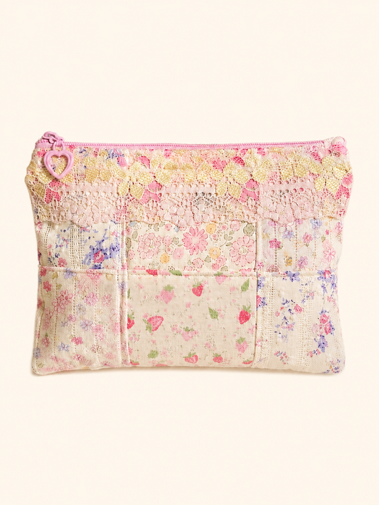 Handmade Pastel Floral Patchwork Zipper Pouch with Lace and Heart Charm｜Free shipping